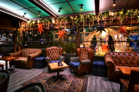 FRONTZOU Cafe Dec24 4113