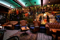 FRONTZOU Cafe Dec24 4113b