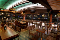 FRONTZOU Cafe Dec24 4095